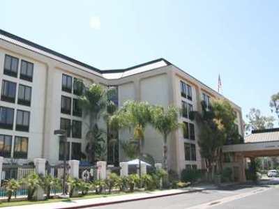 Hampton Angeles-west Covina